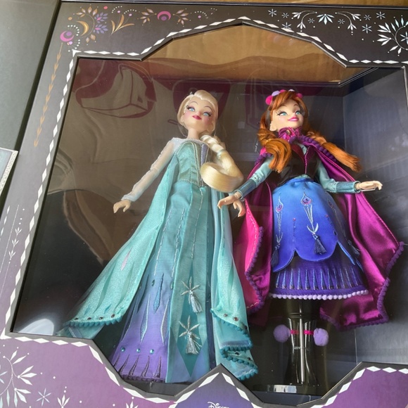 Disney Frozen Elsa and Anna limited doll set - Picture 2 of 6